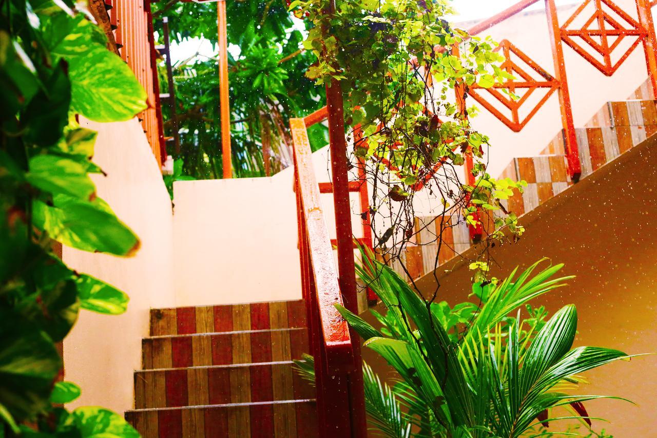 Maafushi Village Exterior photo